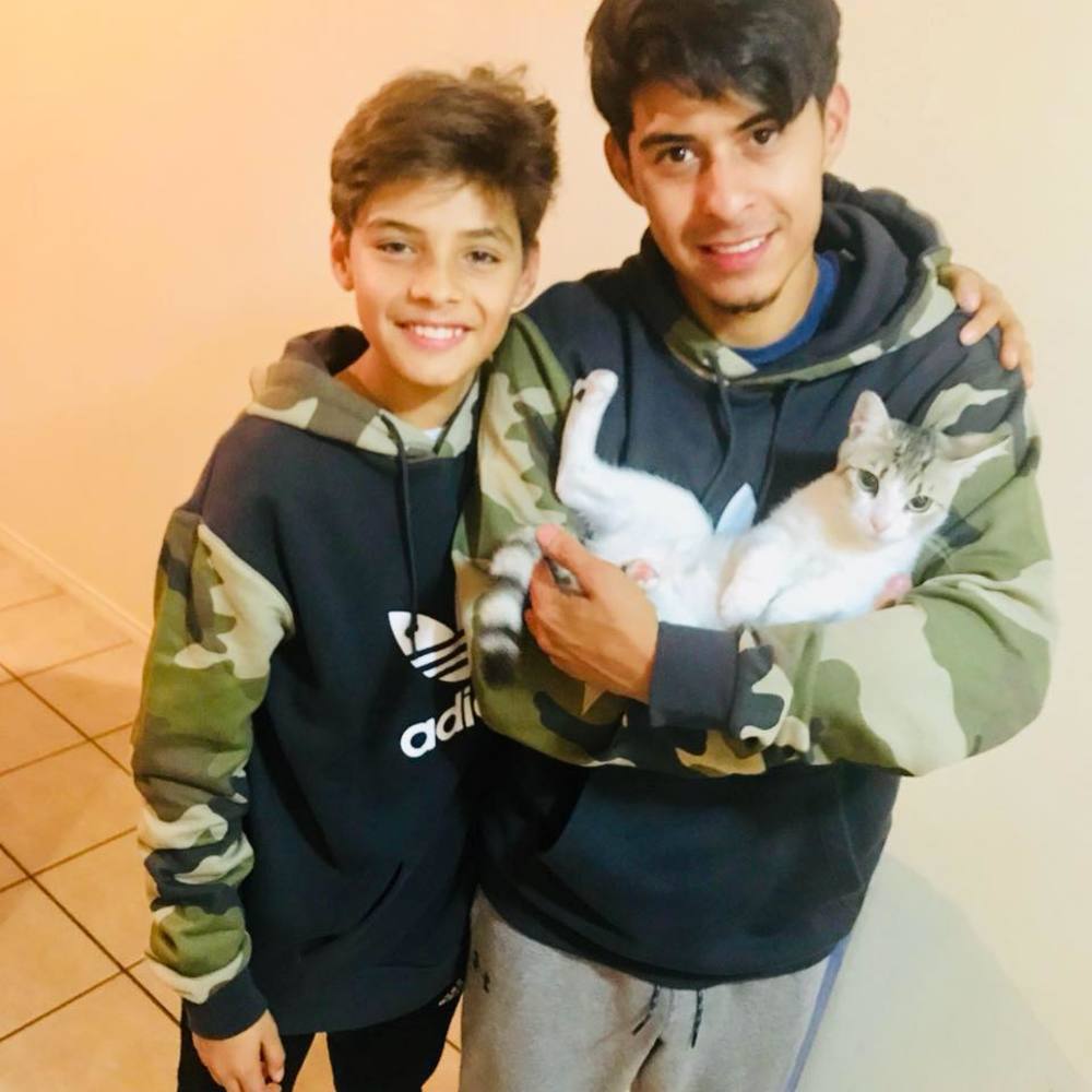 Meet your Posher, Esperanza